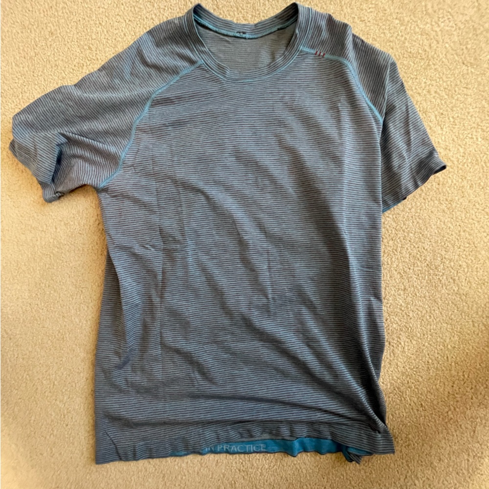Lululemon Metal Vent Tech